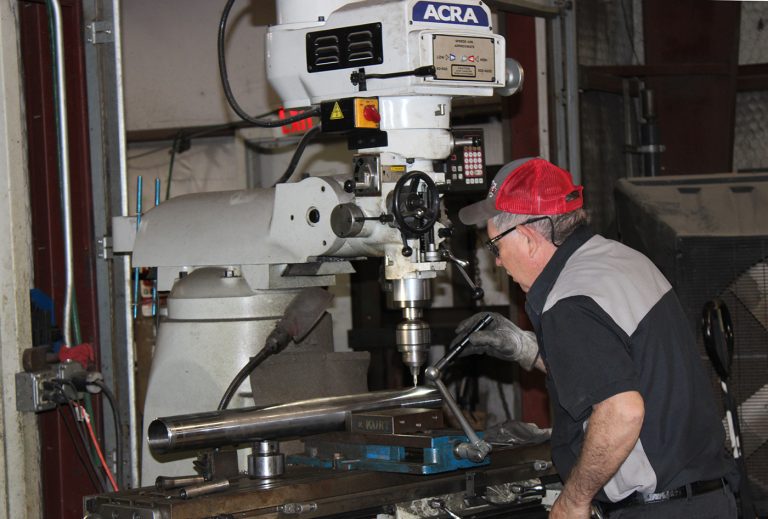 Hydraulic Equipment Repair and Fabrication TLR Hydraulics